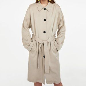 NWOT Zara flowing trench coat - beige
